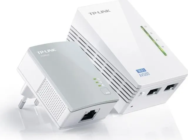 TP-Link, Adaptor PowerLine 300Mbps, Extender Wireless AV600 KIT, HomePlug AV, 2 porturi 10/100Mbps