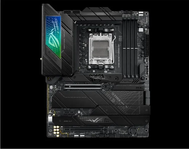 Placa de baza Asus RS X670E-F Gaming WIFI AM5 — Resigilat