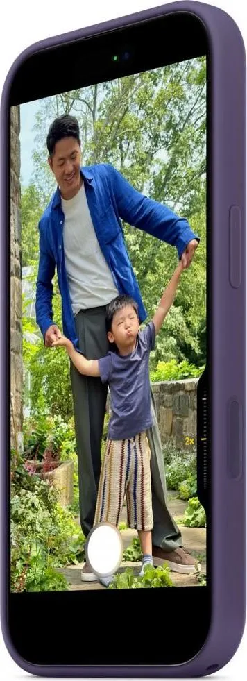 iPhone 17 Silicone Case with MagSafe - Purple Fog