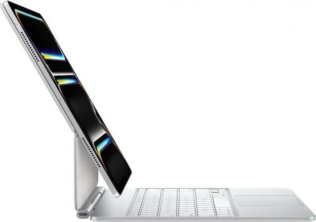 Magic Keyboard for iPad Pro 13‑inch (M5) - Romanian - White