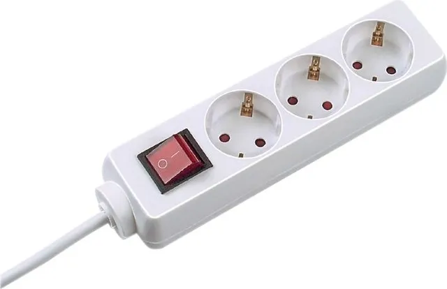 Prelungitor Bachmann Selly, 3 prize Schuko, 5 m, H05VV-F 3G1.5mm, intrerupator, alb